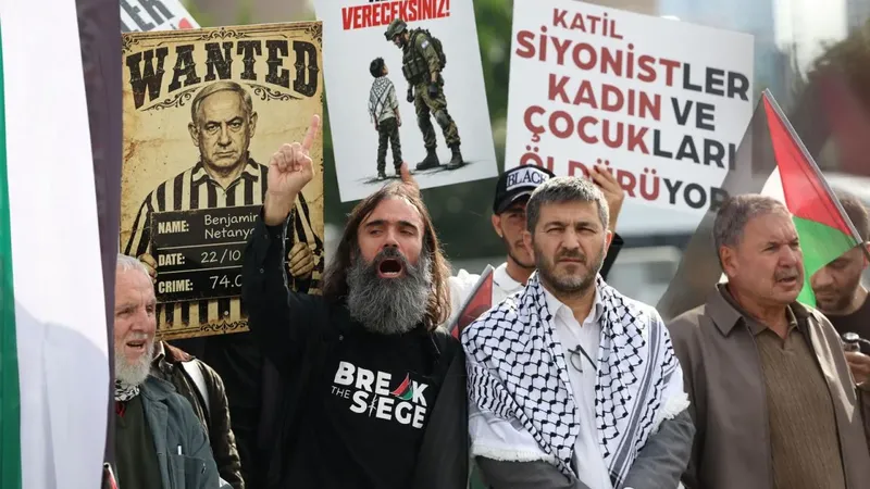 Netanyahu'nun yargılandığı davada tarihi çağrı
